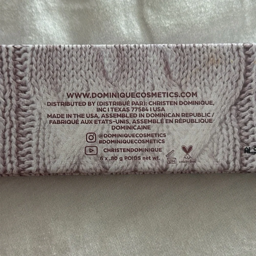 Dominique Cosmetics eye shadow palette